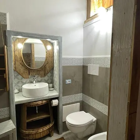Bed & Breakfast Il Vicolo Presso Lu Buche' *